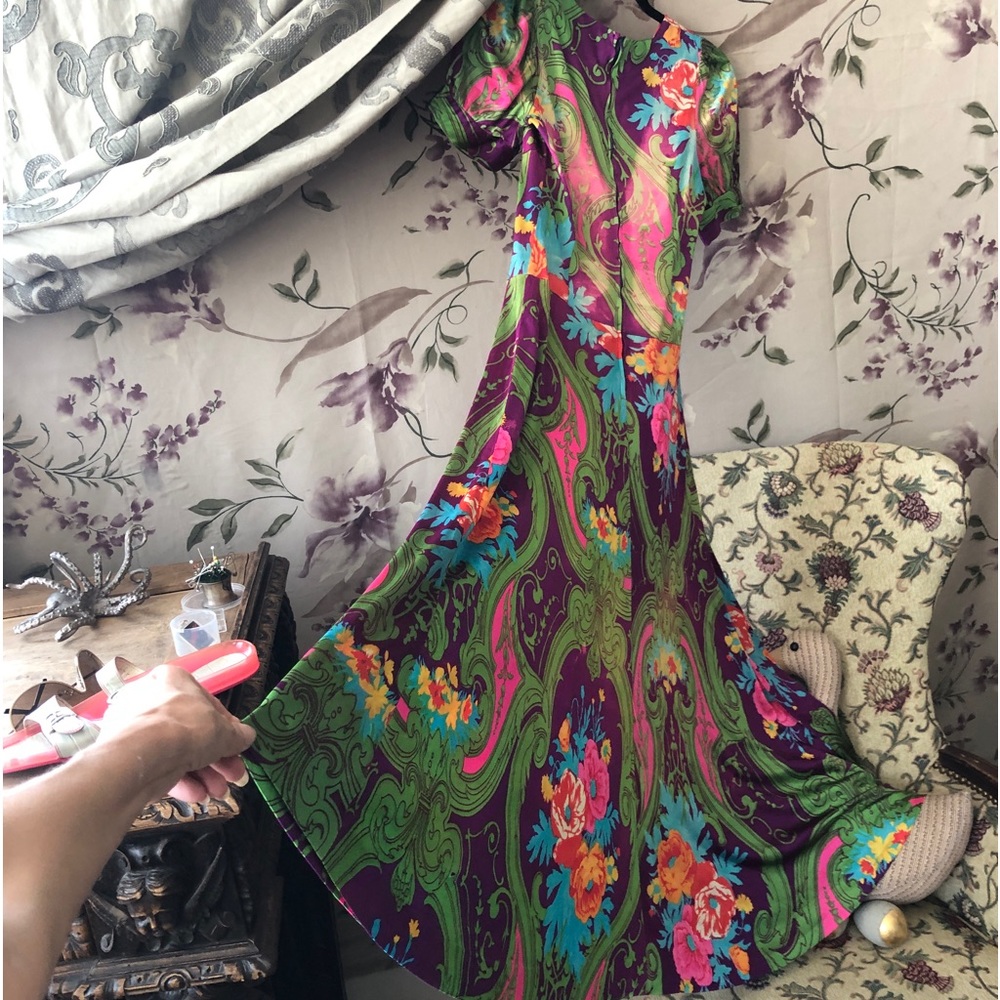 1970 Vintage print dress Zipper back Ver good condition Puff sleeve One fault - Picture 11 of 12